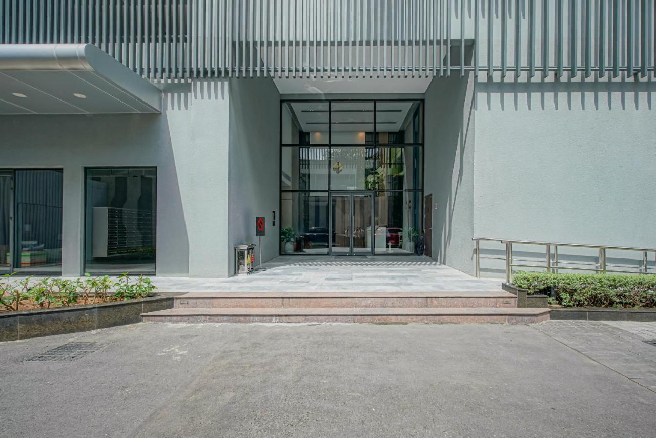 9Trip Stay In Soho Residence - 3 Bedrooms Apartment In District 1, Next To Bui Vien Walking Street - Free Saigon Nightlife Walking Tour Ho Chi Minh City Exterior photo